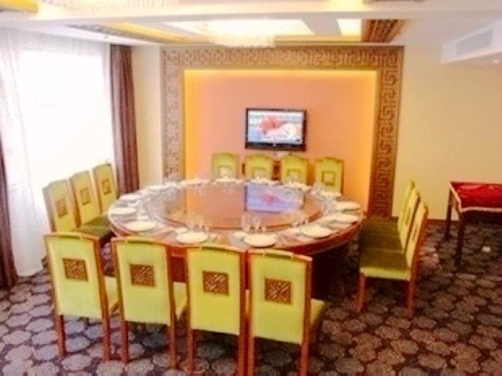 Jiuge Holiday Hotel — фото 2