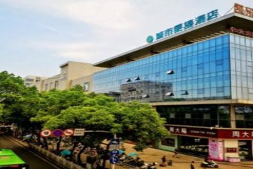 Ичан: City Comfort Inn Yichang Dangyang Walking Street Yasi Guoji