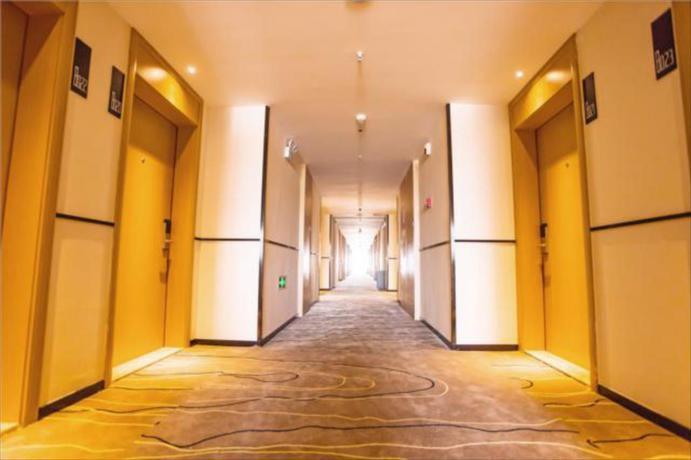 Ичан: City Comfort Inn Yichang Dangyang Walking Street Yasi Guoji
