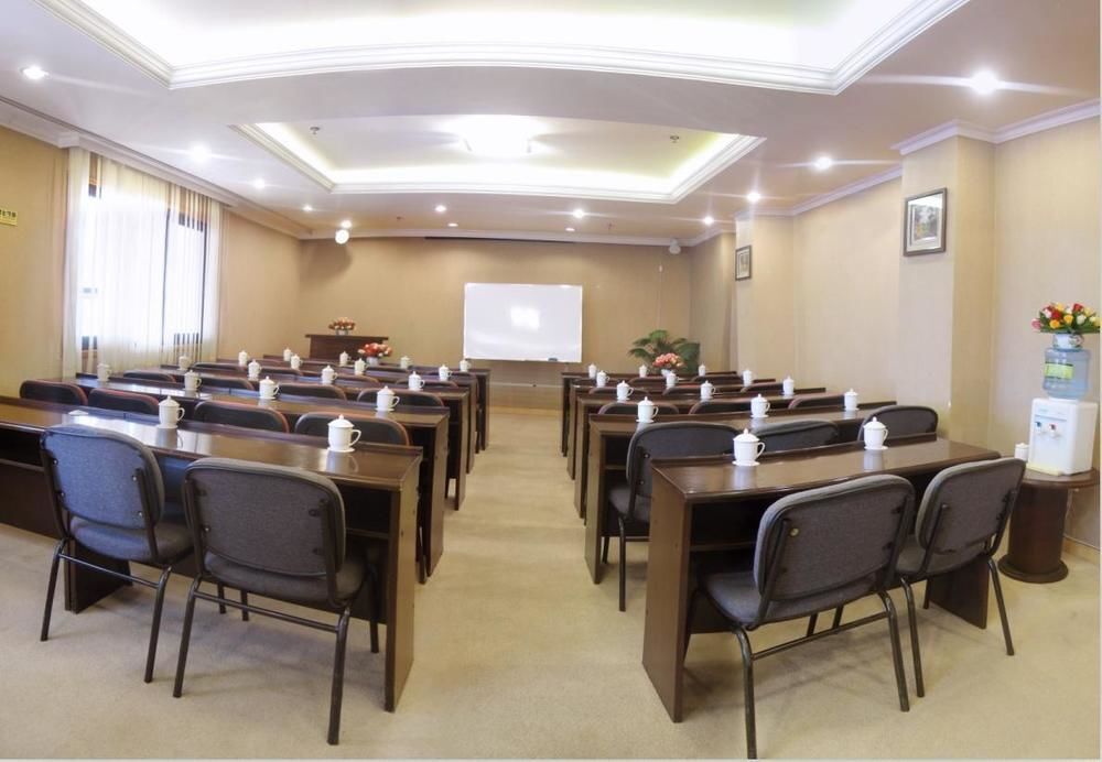 Куньмин: Spring City Garden Hotel (Yingbin Building)