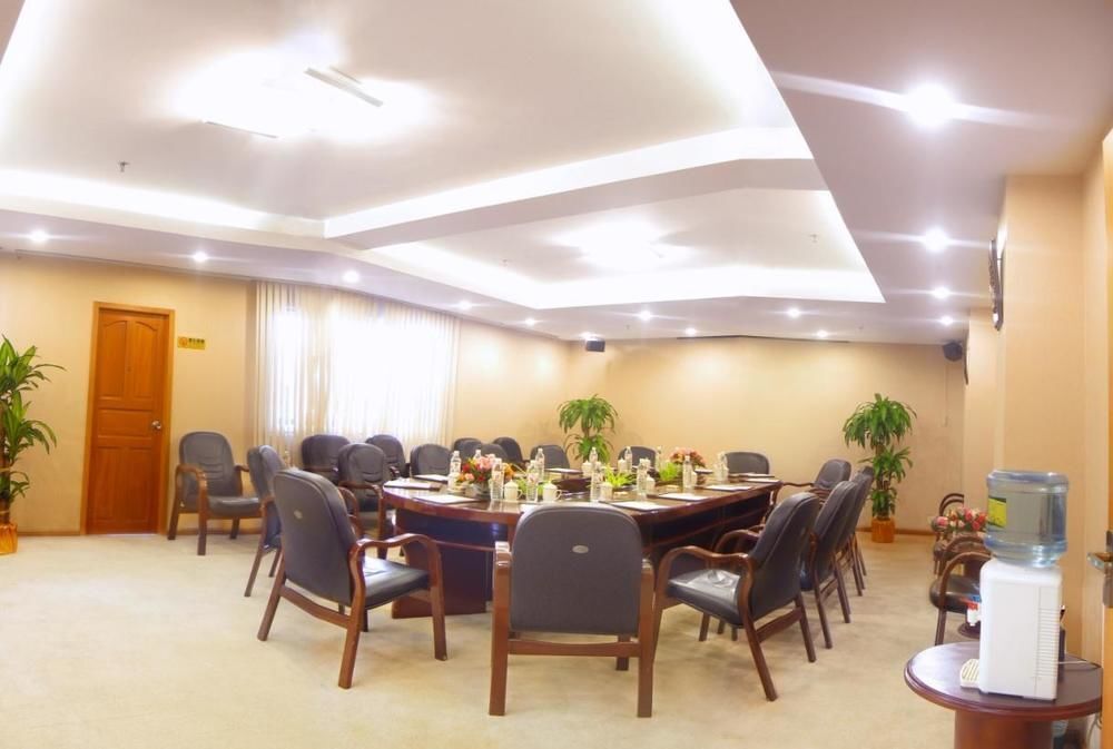 Куньмин: Spring City Garden Hotel (Yingbin Building)
