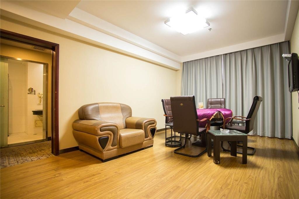 Цзинчжоу: Hengyuan Hotel