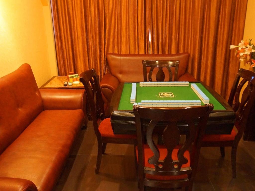 Чжуншань: New Gao Ya Business Hotel