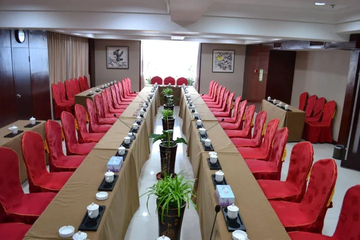 Шэньян: Shenyang Huayuan Hotel
