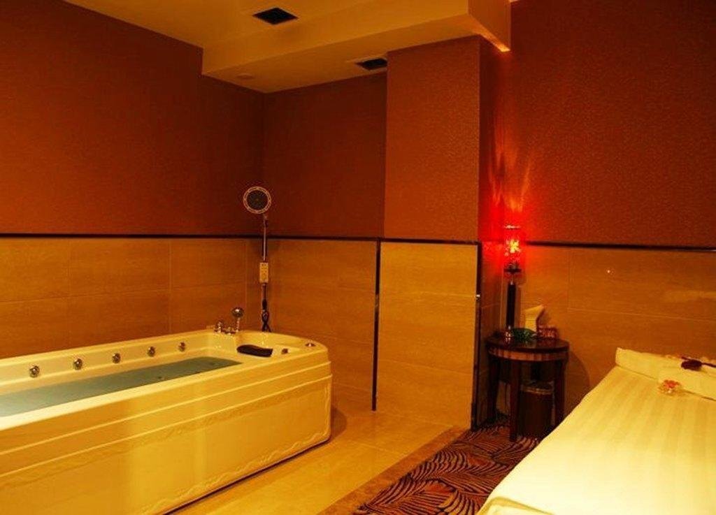 Шэньян: Shenyang Huayuan Hotel