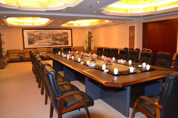 Шэньян: Shenyang Huayuan Hotel