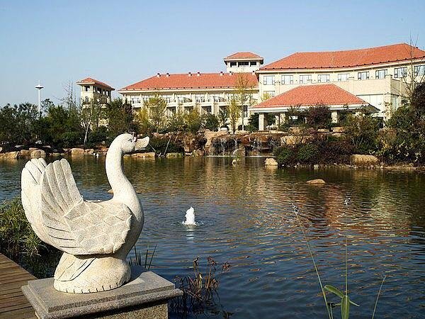 Уху: 芜湖县阳光半岛大酒店