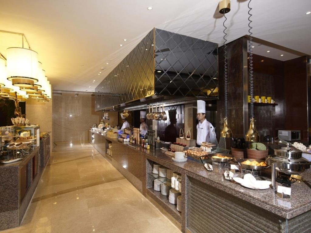 Уху: 芜湖县阳光半岛大酒店