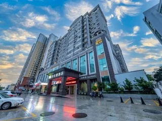 Бэйхай: F Hotel(Beihai Avenue Store)