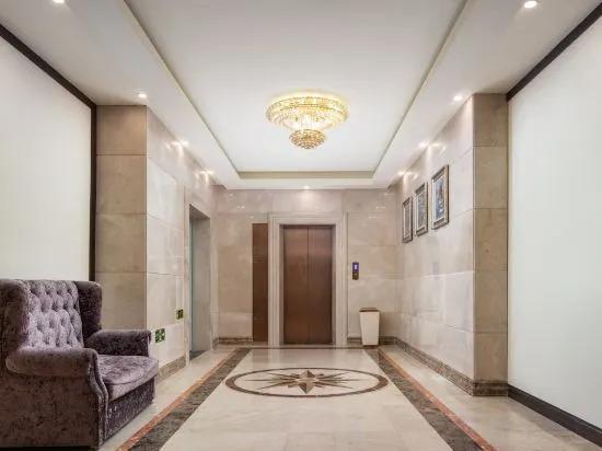 Бэйхай: F Hotel(Beihai Avenue Store)