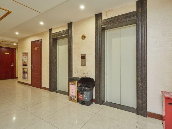 Шанхай: Shanghai Chenjiazhen Hotel