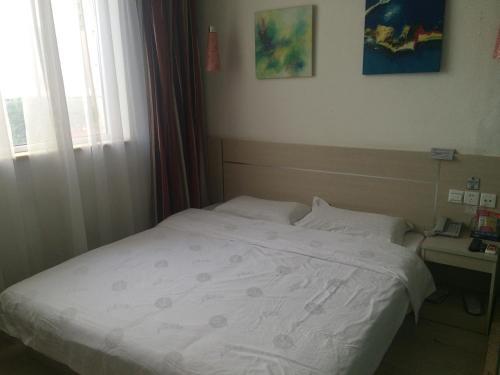 Синтай: Thank Inn Chain Hotel Hebei Xingtai Qinghe Railway Station