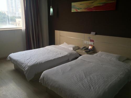 Синтай: Thank Inn Chain Hotel Hebei Xingtai Qinghe Railway Station