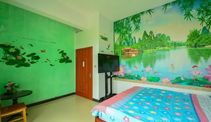 Бэйхай: Beihai Youth International Capsule Hostel