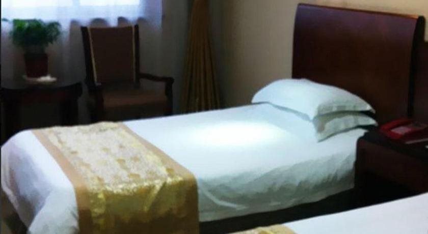 Янчжоу: Xiong Du Hotel