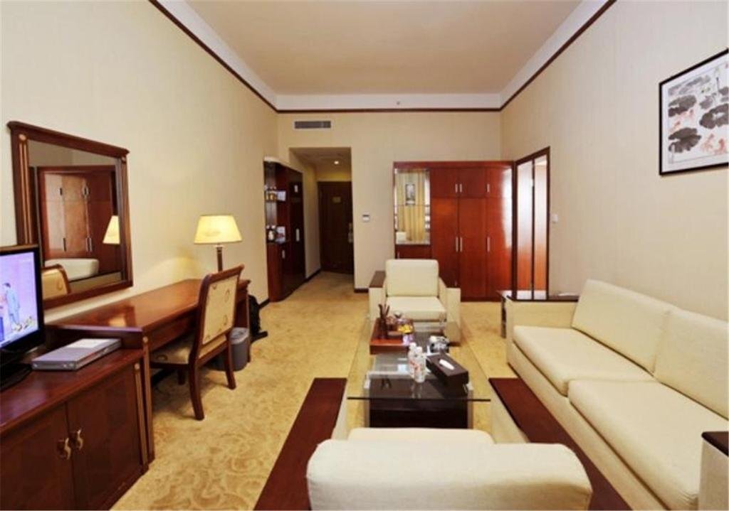 Шаоян: Hongji Hotel Langshan
