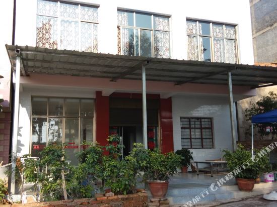 Юйси: Jiahu Hotel