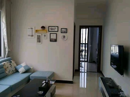 Бэйхай: beihai yintan jia nan mei di  hai jing Apartment