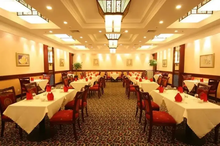 Пекин: Guorun Commercial Hotel - Beijing