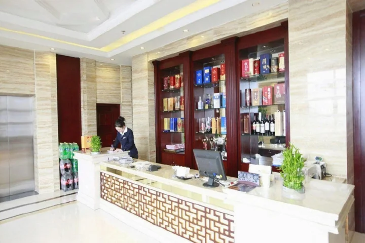 Ичан: Yuan'an Mingfeng Hotel