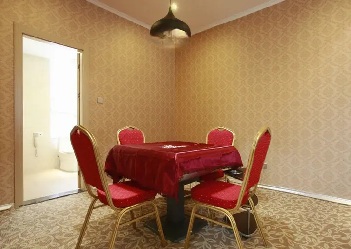 Ичан: Yuan'an Mingfeng Hotel