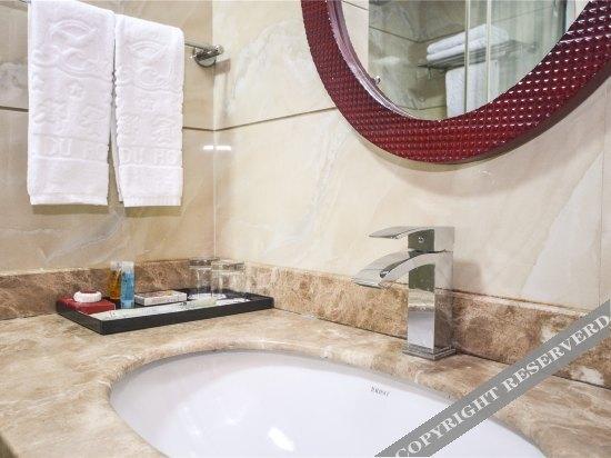 Циньхуандао: Qinhuangdao Xiadu Garden Hotel (People's Square)