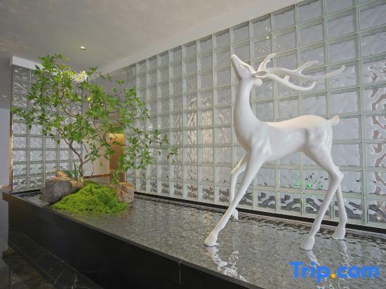 Циньхуандао: Qinhuangdao Xiadu Garden Hotel (People's Square)