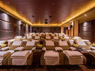 Чжаотун: Jiangshan Hotel