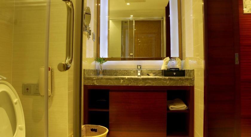 Фошань: Longking Hotel