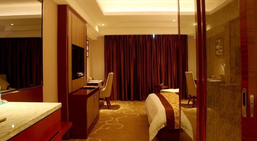 Фошань: Longking Hotel