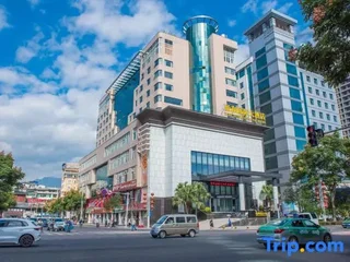 Эньши: Yihe International Hotel