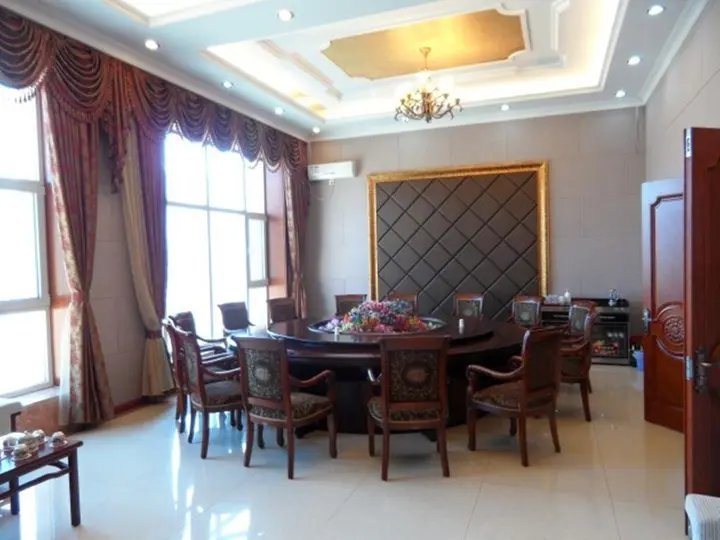 Байшань: Changbai Mountain International Dong Hot Spring Kuangliao Reception Centre