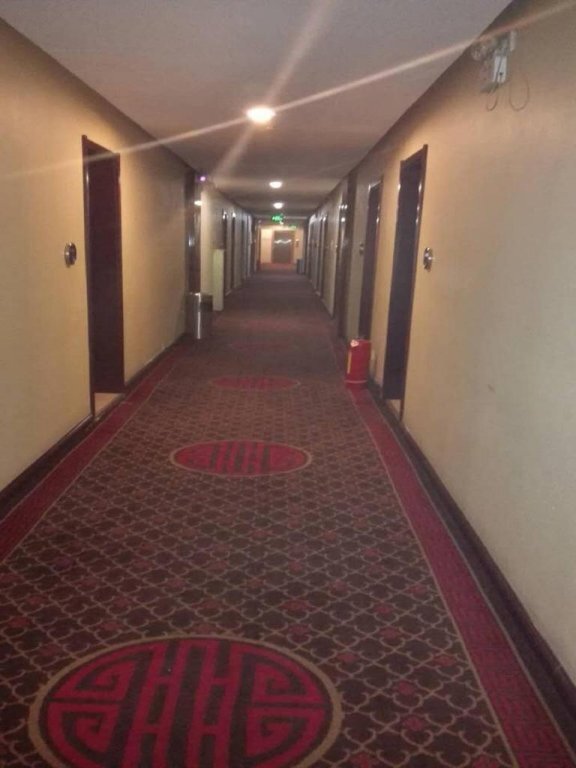Ордос: Dalateqi Letian Huihao Express Hotel