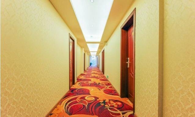 Ибинь: Dingyue Business Inn