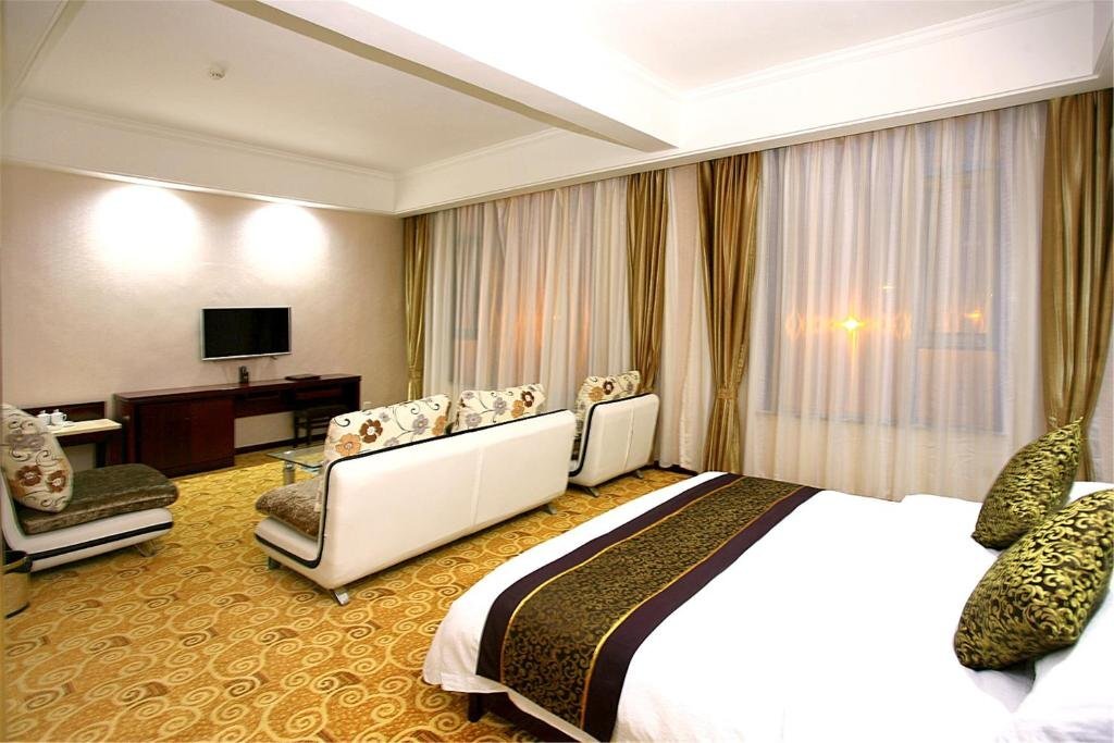 Цзюцюань: Jiuquan Jindu Inn