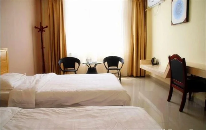 Санья: Xinxi Business Hotel