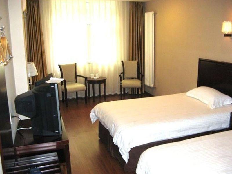 Циндао: GreenTree Inn Qingdao Jiaozhou Fuzhou South Road Datong Building Express Hotel