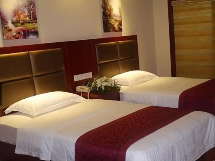 Хэфэй: Greentree Inn Hefei Damo Sqaure Business Hotel
