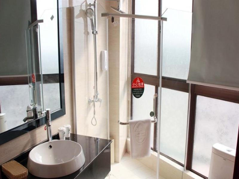 Хэфэй: GreenTree AnHui HeFei LuJiang Bus Terminal Station QianChuan Road Express Hotel