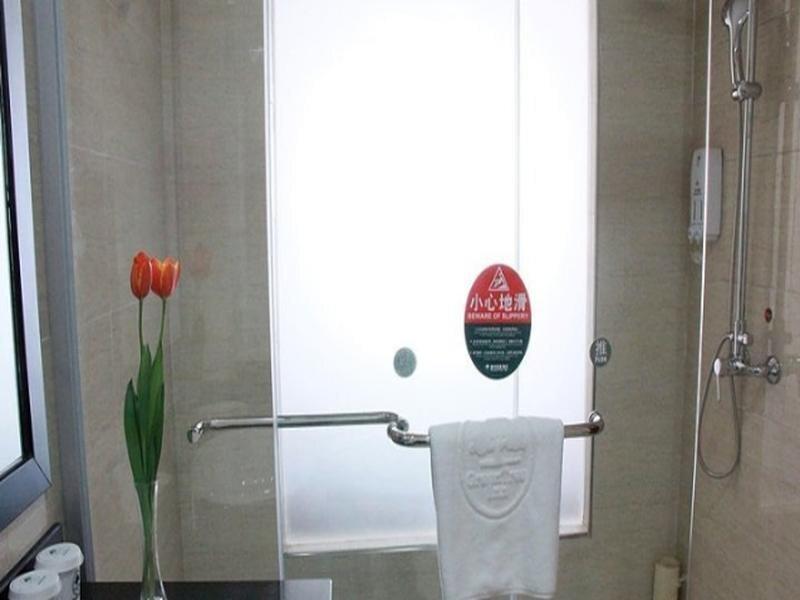 Хэфэй: GreenTree AnHui HeFei LuJiang Bus Terminal Station QianChuan Road Express Hotel