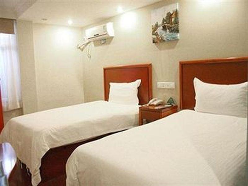 Хэфэй: GreenTree AnHui HeFei LuJiang Bus Terminal Station QianChuan Road Express Hotel