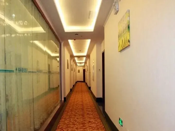 Хэфэй: GreenTree AnHui HeFei LuJiang Bus Terminal Station QianChuan Road Express Hotel