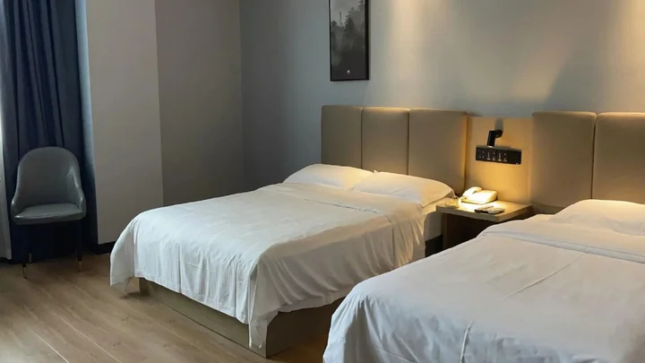 Хэфэй: GreenTree Inn Hefei East Wangjiang Road CTCE Express Hotel