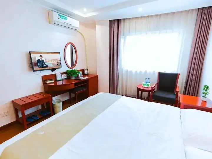Шаоксинг: GreenTree Inn Zhejiang Shaoxing Paojiang Industrial Park Tanggong Road Business Hotel