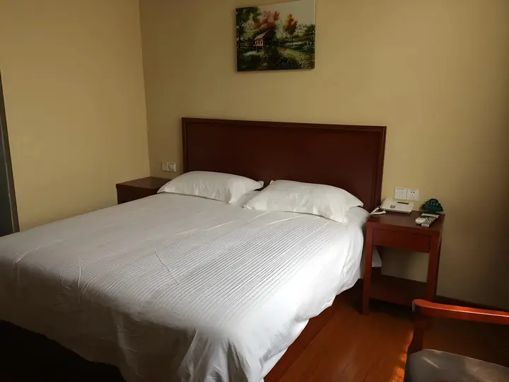 Шаоксинг: GreenTree Inn Zhejiang Shaoxing Paojiang Industrial Park Tanggong Road Business Hotel