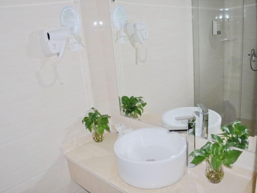 Яньчэн: Greentree Inn Jiangsu Yancheng West Bus Station Business Hotel