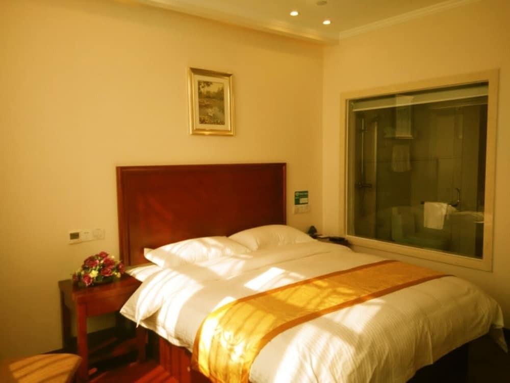 Яньчэн: GreenTree Inn YanCheng XiangGang Road FuNing Passenger South Station Hotel