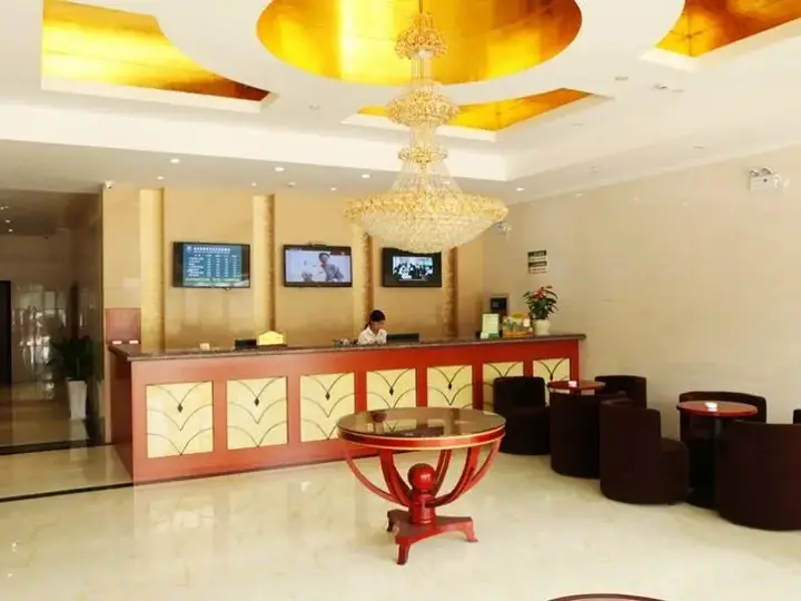 Чанчжоу: GreenTree Inn JiangSu ChangZhou MengHe Avenue QiLiang JinFu Business Hotel