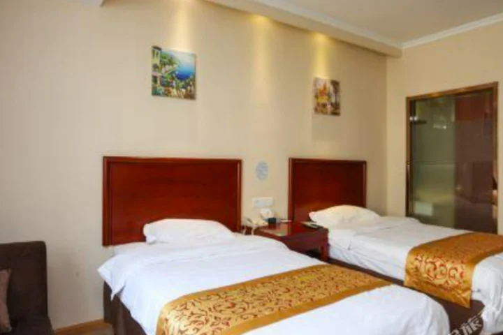 Чанчжоу: GreenTree Inn JiangSu ChangZhou MengHe Avenue QiLiang JinFu Business Hotel