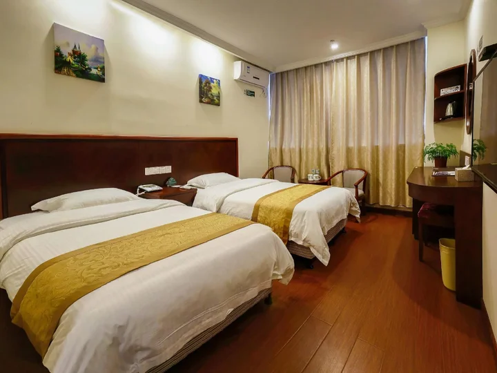Чанчжоу: GreenTree Inn JiangSu ChangZhou LiYang TianMu Lake Avenue TaiGang(W) Road Business Hotel